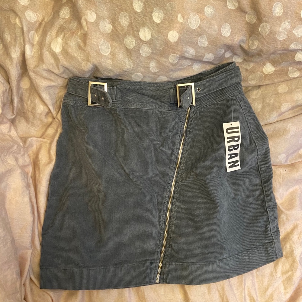 Urban Outfitters Corduroy Zip Up Skirt, Size L NWT